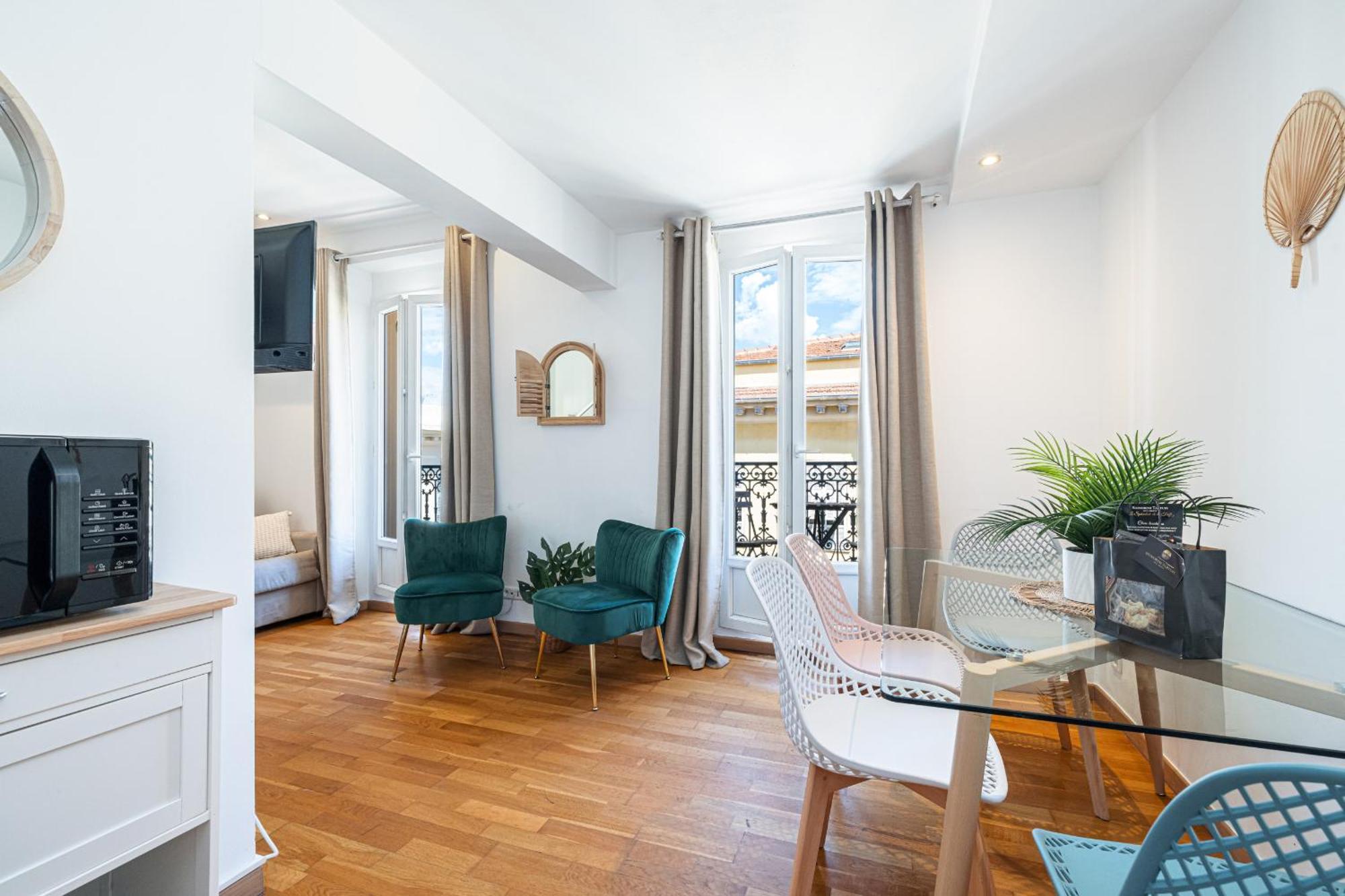 Massena Street - 1 Bdr Duplex With Ac & Parking Apartman Nizza Kültér fotó
